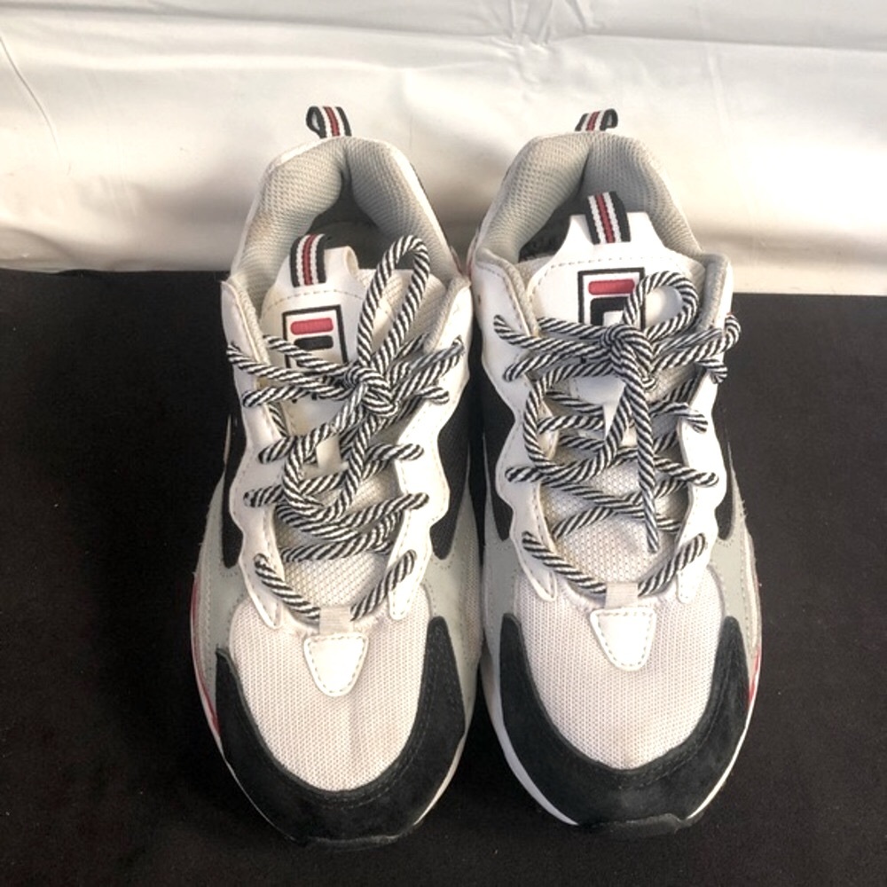 Womens Fila ray tracer chunky dad sneaker